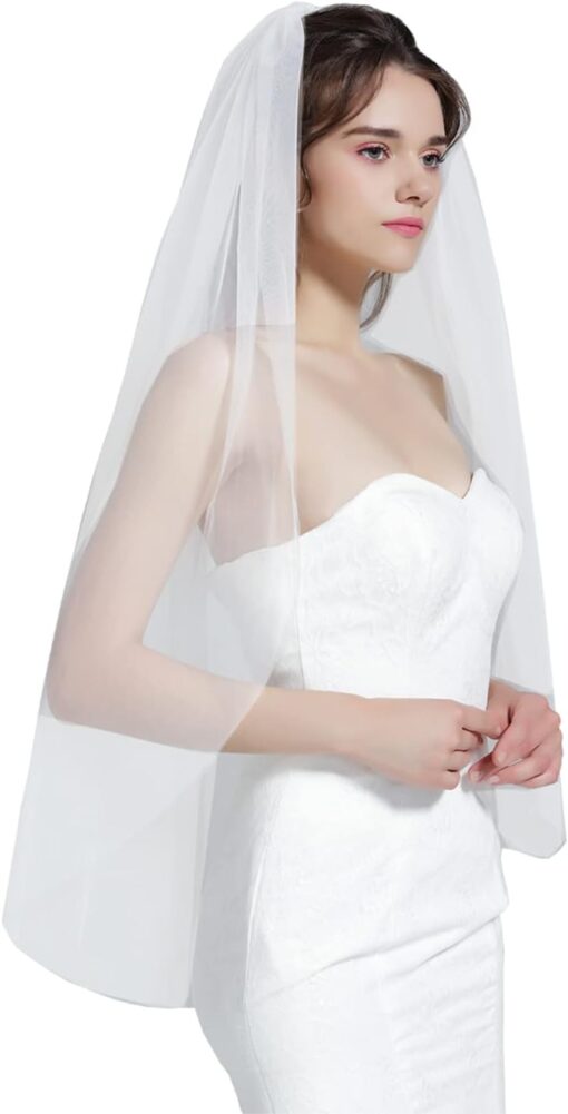 Robe De Mariée Courte Et Chic Blanche – Image 2