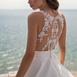 Robe De Mariée Fourreau Bustier Avec Cape image 17 | Soirée Blanche