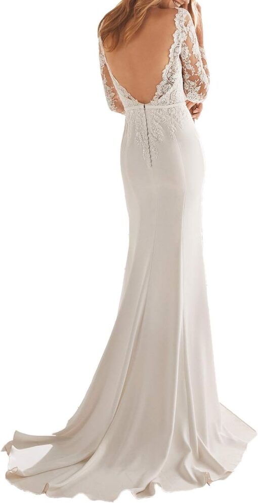 Robe de mariée fourreau ajustée à double traîne – Image 3