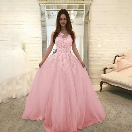 Robe De Mariée Dos Semi Nu Et A Laçage – Image 3