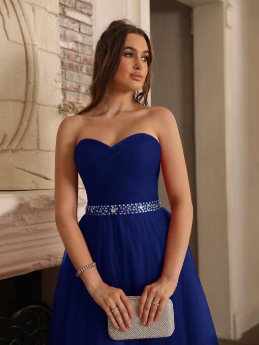 Robe De Mariée Princesse Drapée Et Originale – Image 7