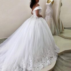 Robe De Mariée Princesse Fleurie Manche Tombante Blanche image 10 | Soirée Blanche