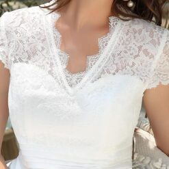 Robe De Mariée Princesse Fleurie Manche Tombante Blanche image 14 | Soirée Blanche