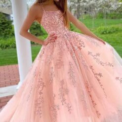 Robe De Mariée Bretelles Spaghettis Blanche image 17 | Soirée Blanche