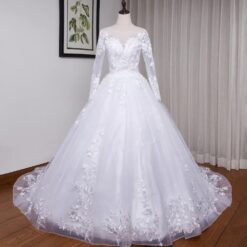 Robe De Mariée fendue avec ceinture tissu image 11 | Soirée Blanche
