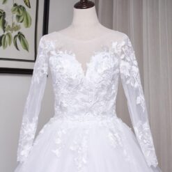 Robe De Mariée fendue avec ceinture tissu image 13 | Soirée Blanche