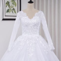 Robe De Mariée Hiver Manches Longues Blanche image 13 | Soirée Blanche