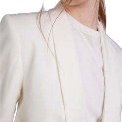 Veste de Faucon pour Femme image 17 | Soirée Blanche Veste de Faucon pour Femme image 16 | Soirée Blanche