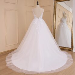 Robe De Mariée Dentelle Vintage Blanche image 20 | Soirée Blanche Robe De Mariée Dentelle Vintage Blanche image 19 | Soirée Blanche