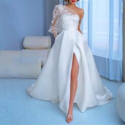 Robe De Mariée Manches Courtes En Tulle image 9 | Soirée Blanche Robe De Mariée Manches Courtes En Tulle image 8 | Soirée Blanche