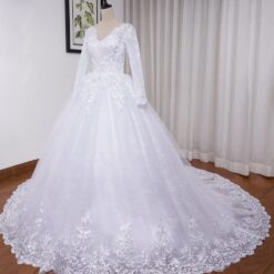 Robe De Mariée Hiver Manches Longues Blanche image 17 | Soirée Blanche