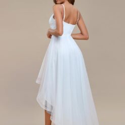 Robe de mariée col V plongeant avec motifs floraux image 10 | Soirée Blanche