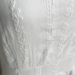 Robe Dentelle Blanche Patineuse image 18 | Soirée Blanche