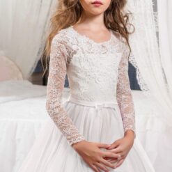 Robe De Mariée Fluide Haut Illusion à Dentelle Florale et Perlé image 13 | Soirée Blanche