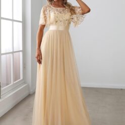 Robe De Mariée Courte Avec Perles Blanche image 15 | Soirée Blanche