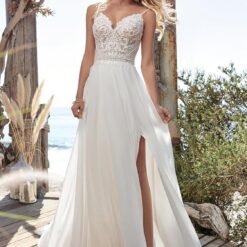 Robe de mariée en dentelle florale avec bretelles détachables aux épaules image 11 | Soirée Blanche