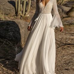 Robe Blanche Manche Longue image 19 | Soirée Blanche