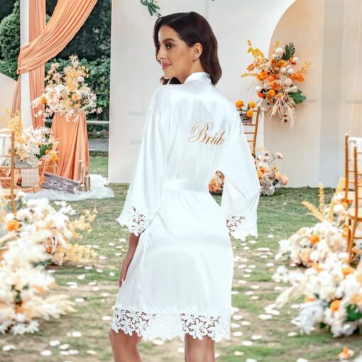 Robe de mariée à bretelles dentelle fine – Image 4