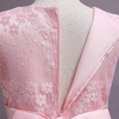 Robe de bal princesse avec dentelle florale et paillettes image 20 | Soirée Blanche Robe de bal princesse avec dentelle florale et paillettes image 19 | Soirée Blanche