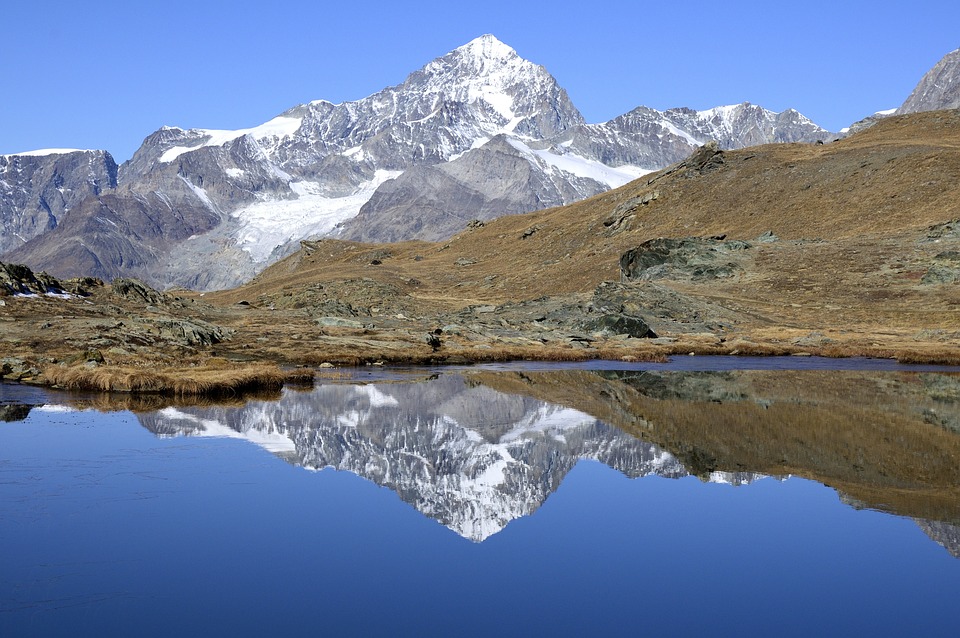 Comment choisir les déguisements pour une soirée blanche Comment choisir les déguisements pour une soirée blanche