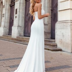 Robe de mariée trompette en dentelle perlée et tulle image 11 | Soirée Blanche Robe de mariée trompette en dentelle perlée et tulle image 10 | Soirée Blanche