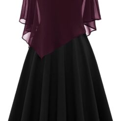 Robe de mariée fourreau en crêpe et dentelle fine florale Robe de mariée fourreau en crêpe et dentelle fine florale