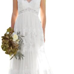 Robe de mariée romantique à corsage plissé en tulle avec illusion sur lʼépaule Robe de mariée romantique à corsage plissé en tulle avec illusion sur lʼépaule