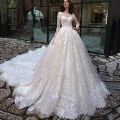 Robe de Mariée en Dentelle Esther image 5 | Soirée Blanche