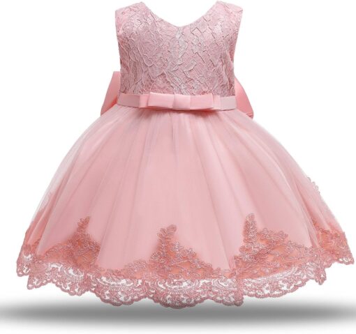 Robe de mariée princesse à volants et ceinture – Image 3