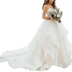 Robe de mariée princesse à volants et ceinture Robe de mariée princesse à volants et ceinture