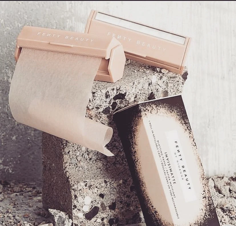 Combo papiers buvards et poudre fixatrice translucide