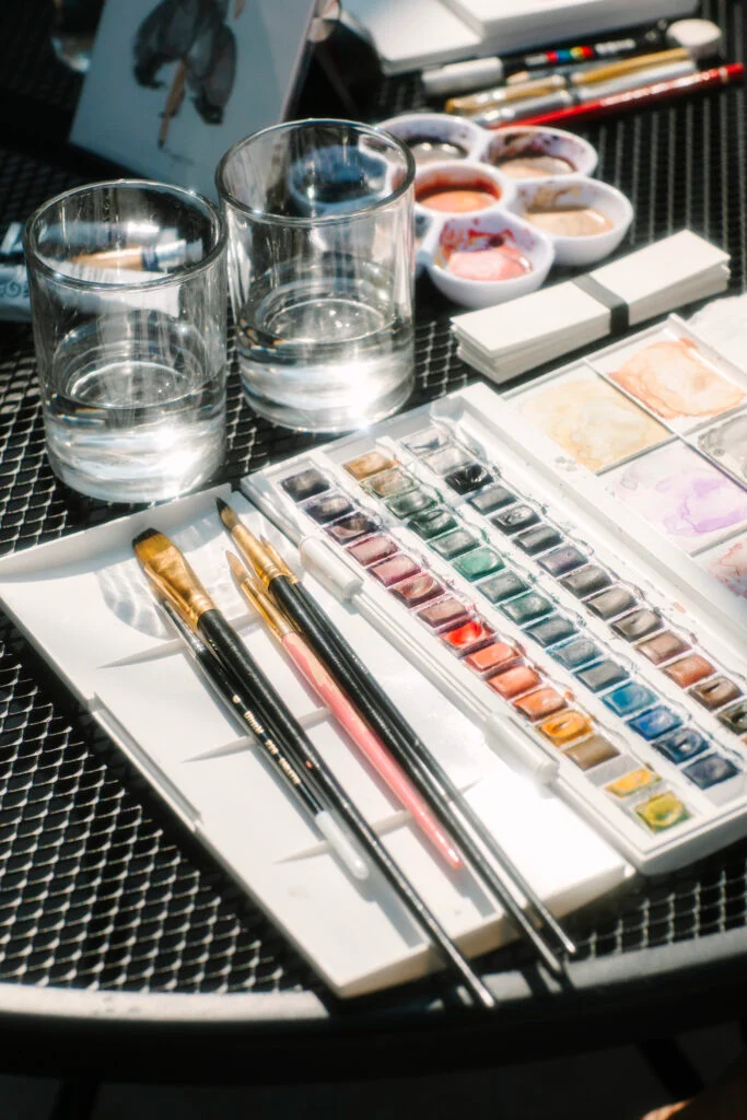 À l'intérieur du mariage à la cathédrale d'Abigail et Ben en cravate noire à St. James 1868 image 89 | Soirée Blanche