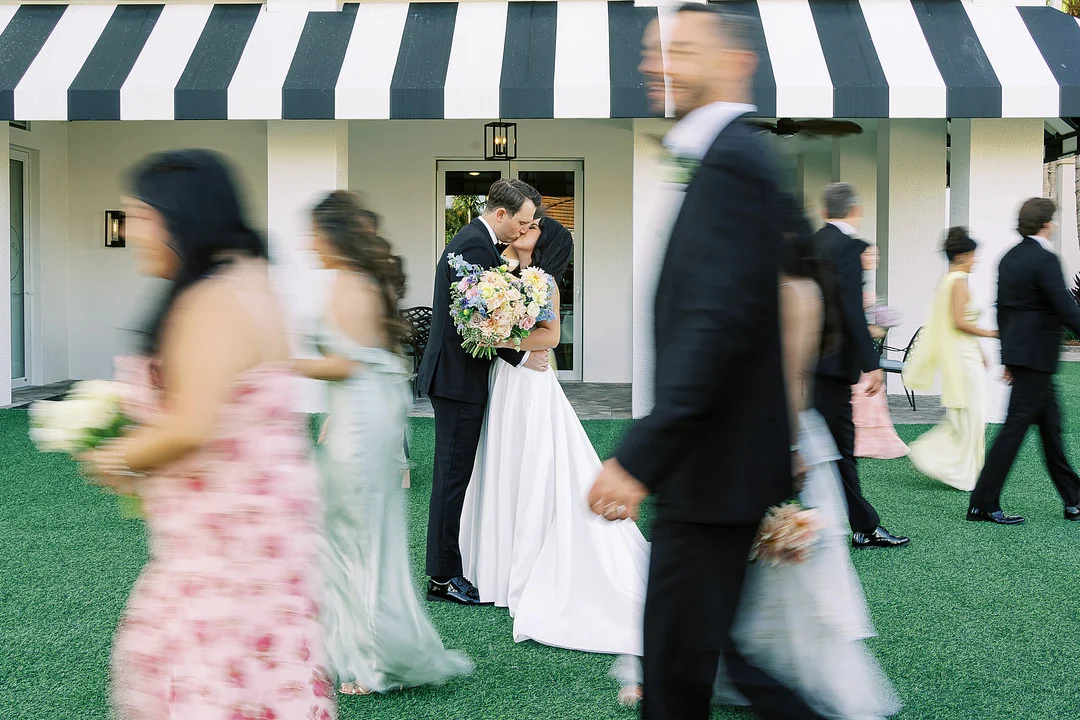 Fête nuptiale en marine au mariage de Naples