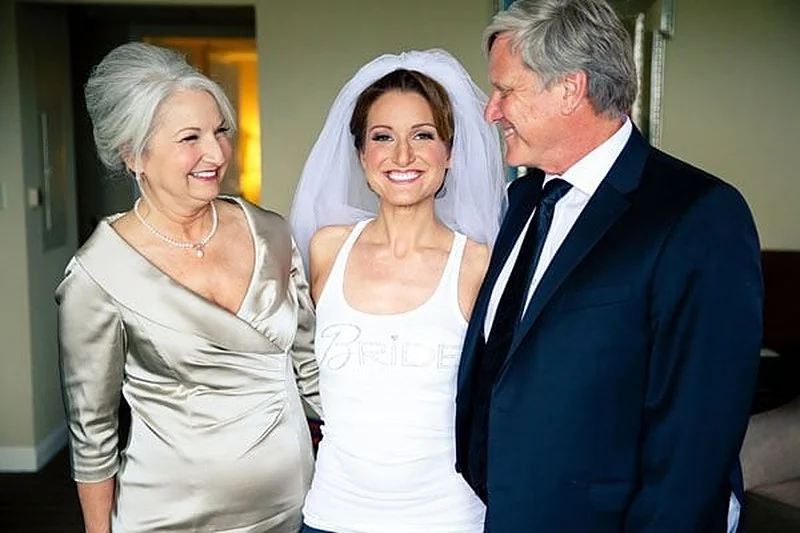 Ce que la mère de la mariée paie en 2026 (et saute) Ce que la mère de la mariée paie en 2026 (et saute)